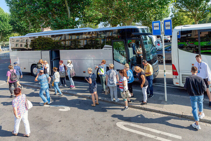  School Charter Bus Rental Manhattan